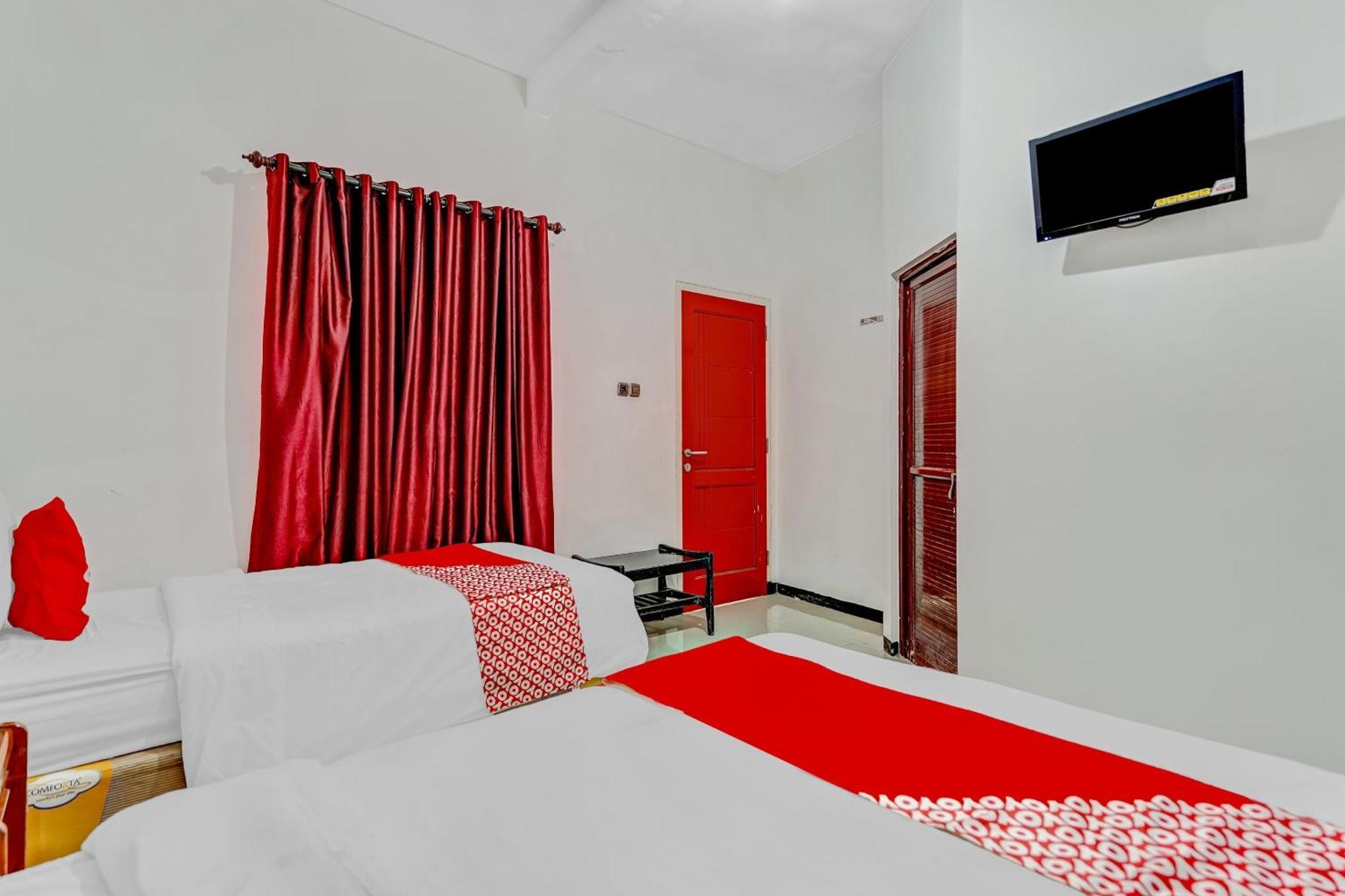 Hotel Kalimantan Surabaya Exterior foto
